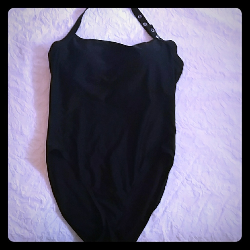 One piece bathing suit